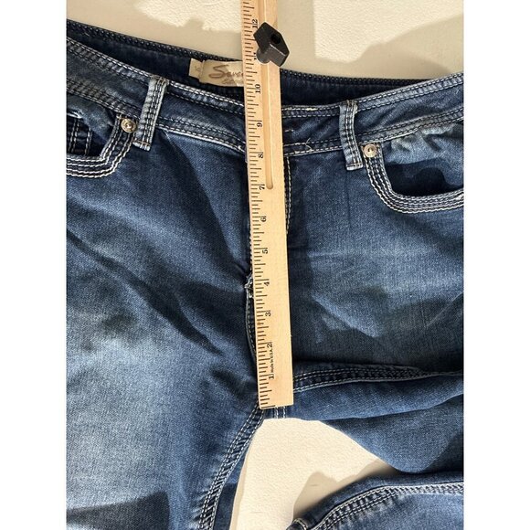 Seven7 Jeans Womens Size 14 Blue Denim Capri Medium Wash Embroidery pockets - Picture 6 of 10